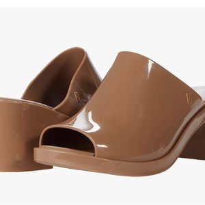 Melissa Shoes Mule II heeled sandal / platform
